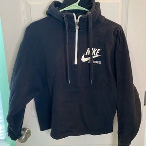 Nike hoodie with zipper